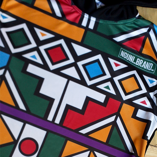 Thingo Unisex BLACK HOODIE - Image 4