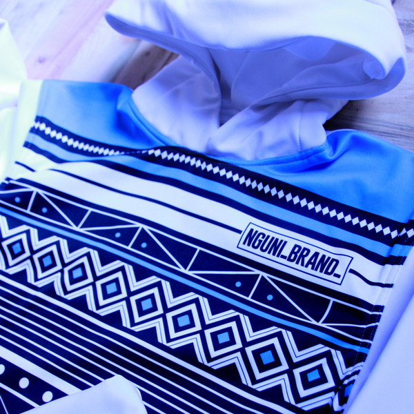 Nqadu Unisex White HOODIE - Image 4