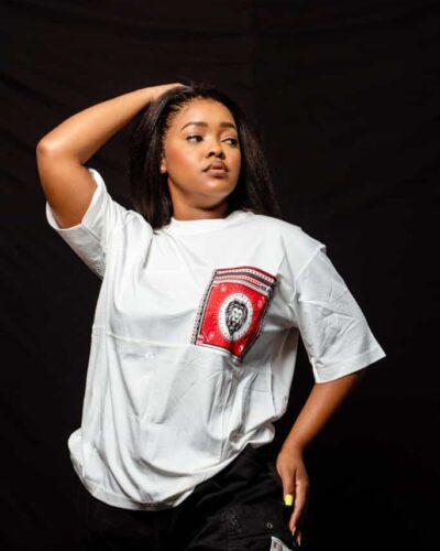 WHITE THOKOZA T-SHIRT